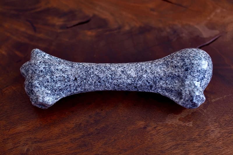 アイファニーオブジェクト EYEFUNNY の新プロジェクト EYEFUNNY OBJECTS が第1弾プロダクトをリリース 香川県の庵治町、牟礼町で採掘される最高級の花崗岩（かこうがん）である庵治石（あじいし）を