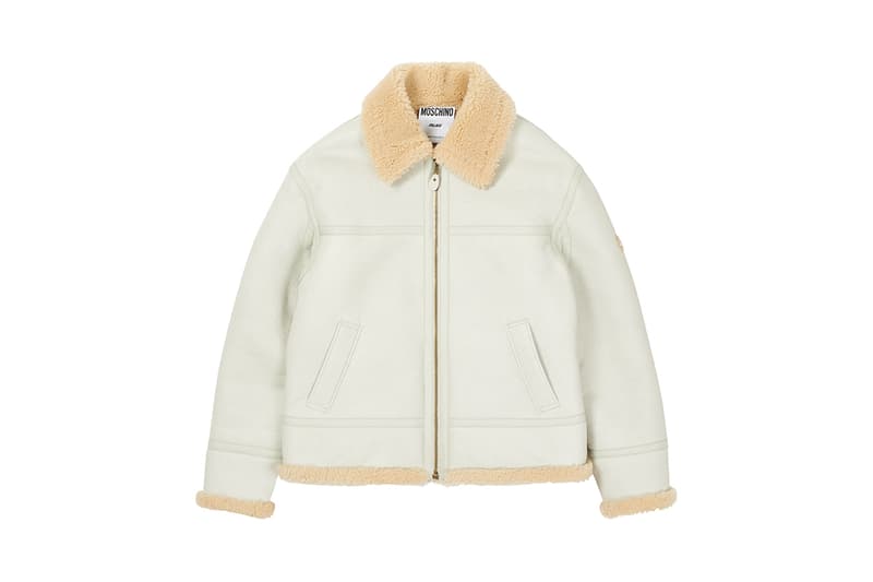パレス スケートボード palace skateboards とモスキーノ moschino による初コラボが実現  moschino palace skateboards collection collaboration shearling jackets puffers denim hoodies t shirts release fall winter 2020 milk carton duck logo shirt jeans jacket motorcycle bell helmet jeremy scott