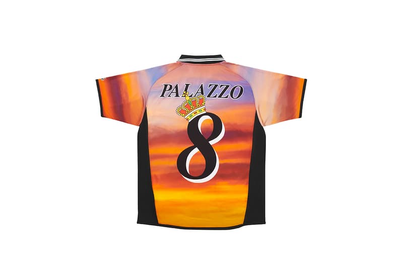 パレス スケートボード palace skateboards とモスキーノ moschino による初コラボが実現  moschino palace skateboards collection collaboration shearling jackets puffers denim hoodies t shirts release fall winter 2020 milk carton duck logo shirt jeans jacket motorcycle bell helmet jeremy scott