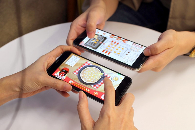 ピザハット x ケンタッキーからコラボピザが登場 Pizza Hut x KFC からコラボピザが登場 