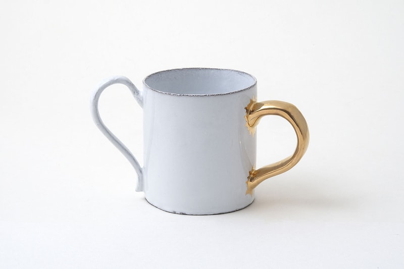 サカイ sacai が5種類のスペシャルアイテムを含むホリデーコレクションを発表
