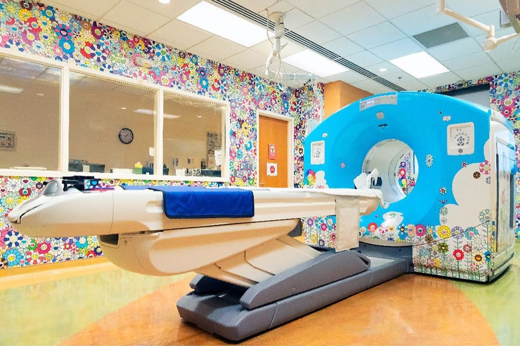 村上隆の“お花”がワシントンD.C.の国立小児病院を彩る Takashi Murakami Designs Room at Children's National Hospital