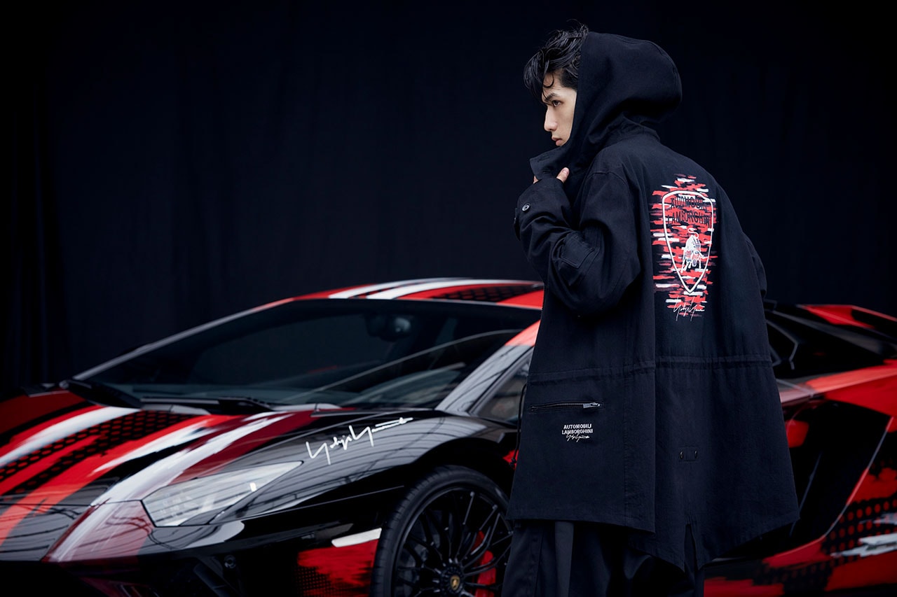 ヨウジヤマモトランボルギーニ Yohji Yamamoto x Lamborghini がコラボ車の発表に伴い3型のアパレルコレクションを発表