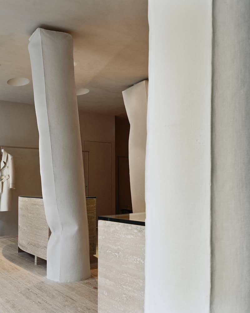 メゾン マルジェラが旗艦店をパリ・モンテーニュ通りにオープン Maison Margiela Avenue Montaigne Paris Flagship store interior inside address location boutique shop martin