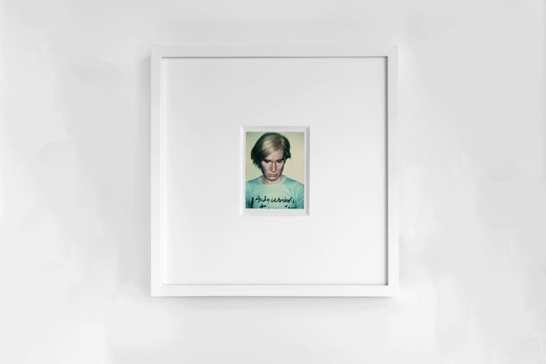 アンディ・ウォーホルの写真作品に焦点を当てた大規模展がパリにて開催