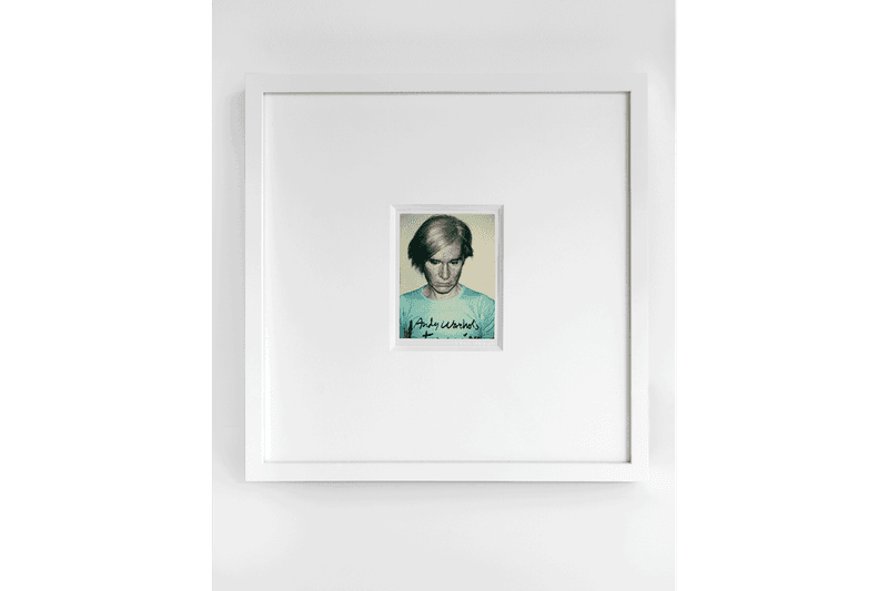 アンディ・ウォーホルの写真作品を展示する大規模展がパリのギャルリ イタリエンヌで開催 andy warhol instantanes galerie italienne paris france exhibition photography