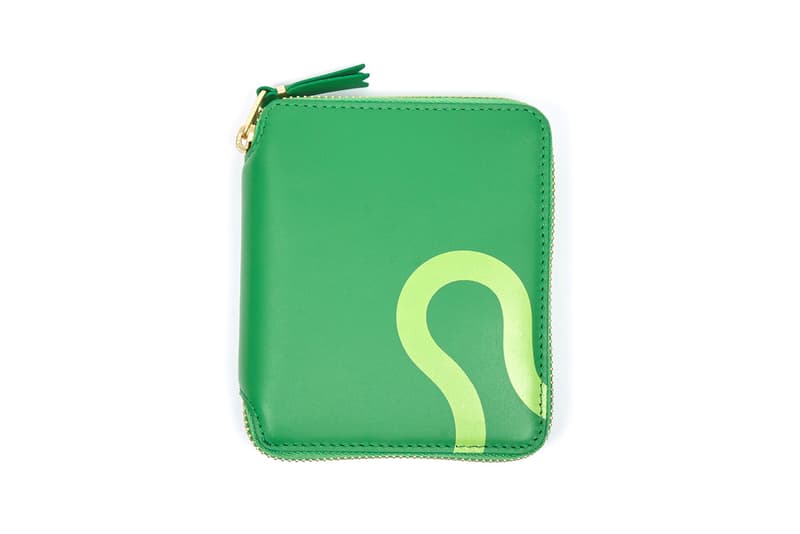 コム デ ギャルソンのウォレットシリーズに新作ルビーアイズが登場