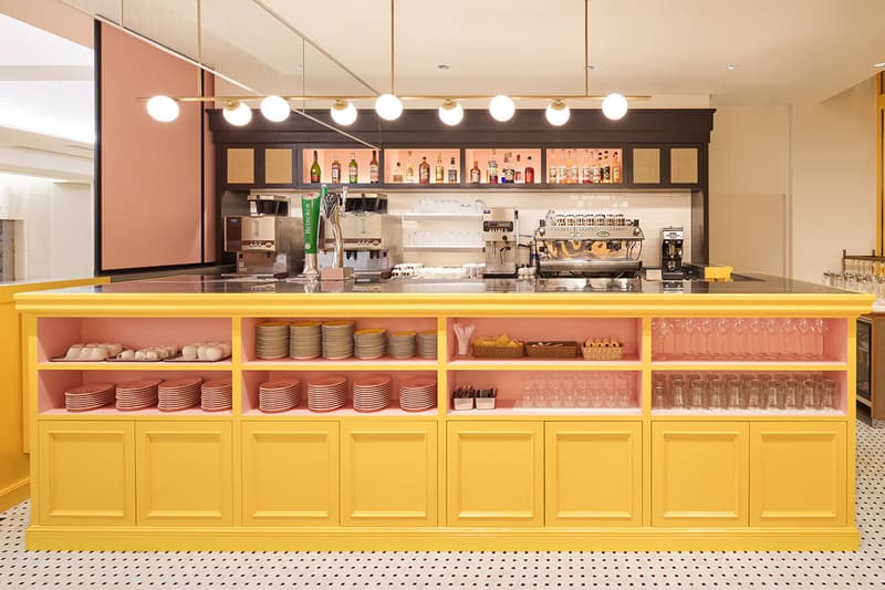 フェンディ FENDI が表参道に期間限定のコラボカフェをオープン