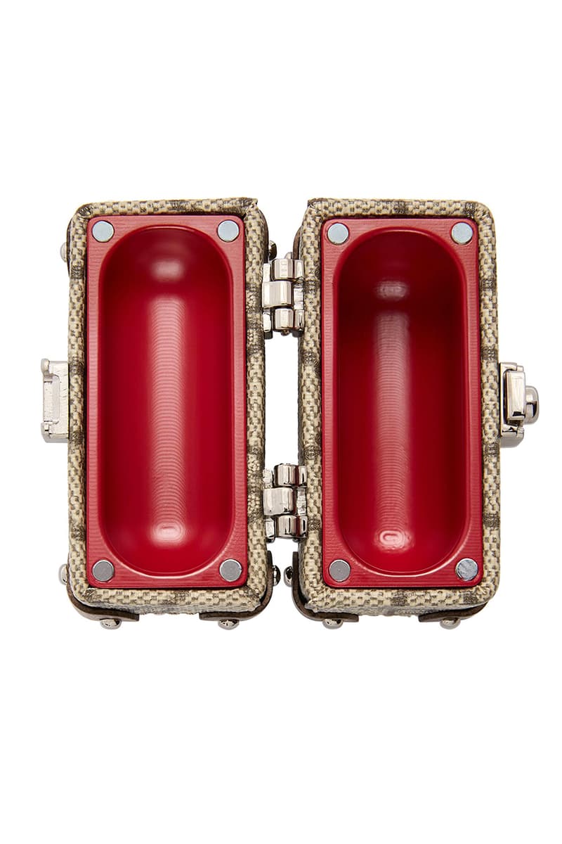 グッチが13万円超えのエア ポッズ プロ ケースをリリース Gucci Drops $1,100 USD AirPods Pro Case & Leather Pouch