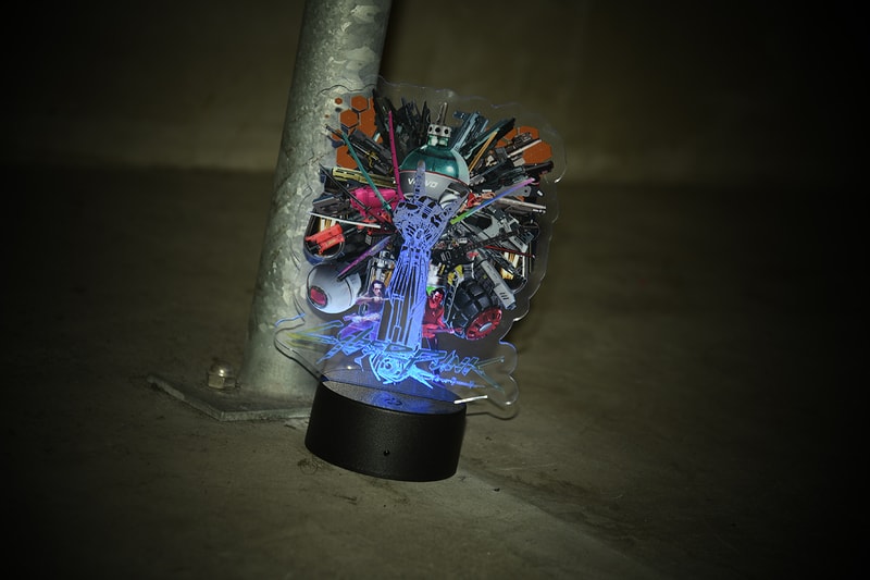 河村康輔と『サイバーパンク2077』によるコラボアイテムが登場 Kosuke Kawamura Cyberpunk 2077 good smile company t-shirts gangsta rap release information acrylic light buy cop purchase