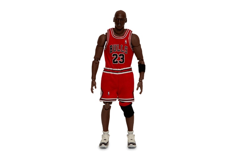 メディコム・トイよりマイケル・ジョーダンのアクションフィギュアが登場 Medicom Toy Just Dropped a Michael Jordan MAFEX Action Figure