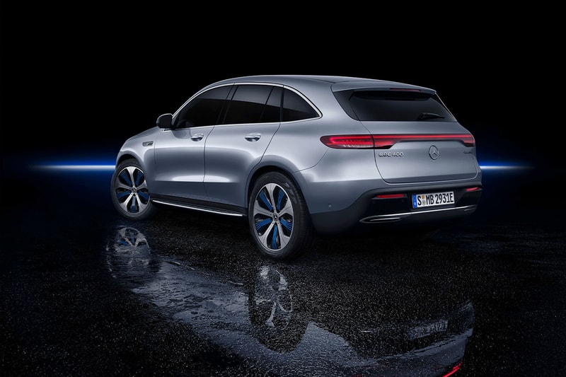 Mercedes-Benz メルセデス・ベンツ初の電気自動車 “EQC” にクローズアップ