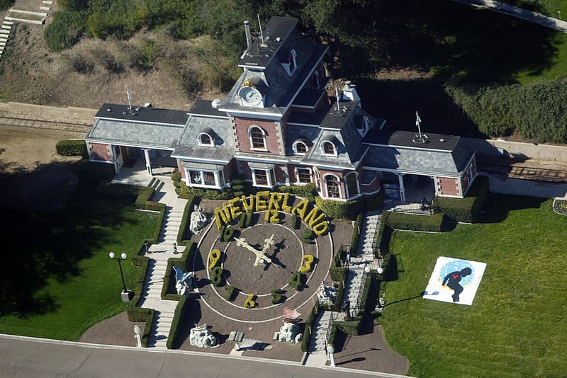 故マイケル・ジャクソンの元自宅ネバーランドが23億円で売却される Michael Jackson's Neverland Ranch Sold for Underwhelming $22 Million USD