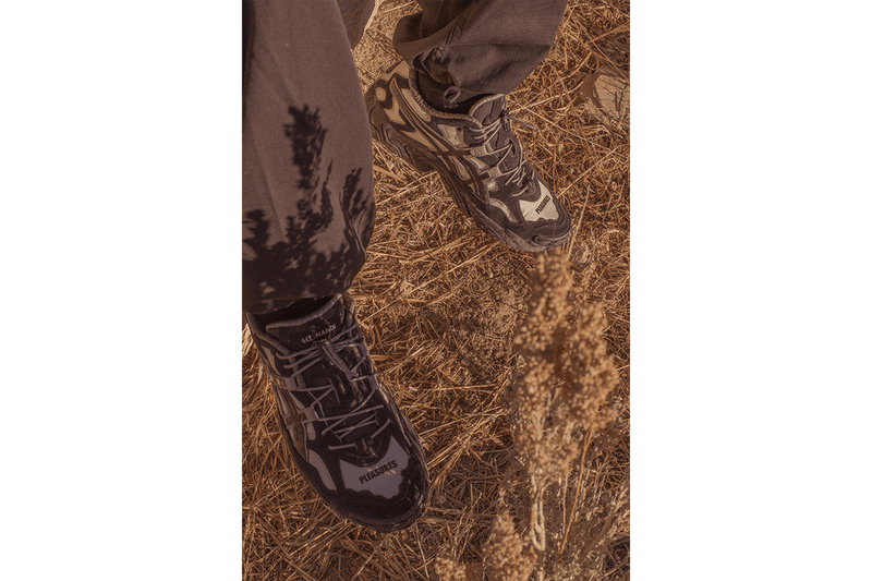 プレジャーズとアシックスがアウトドアシーンから着想を得たコラボ ゲルナンディ OGを発売 PLEASURES x ASICS GEL-NANDI OG Trail Model Sneaker Release Information Collaboration Nylon Ripstop Suede Iridescent Closer First Look Drop Date Shoe Trainer Footwear