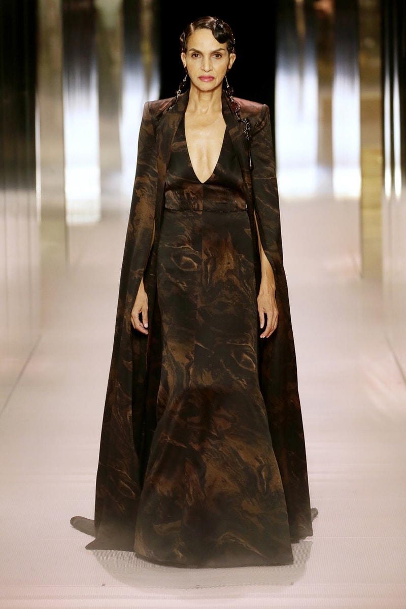フェンディ2021年春夏オートクチュールコレクション Fendi Couture Spring Summer 2021 Runway Collection kim jones info