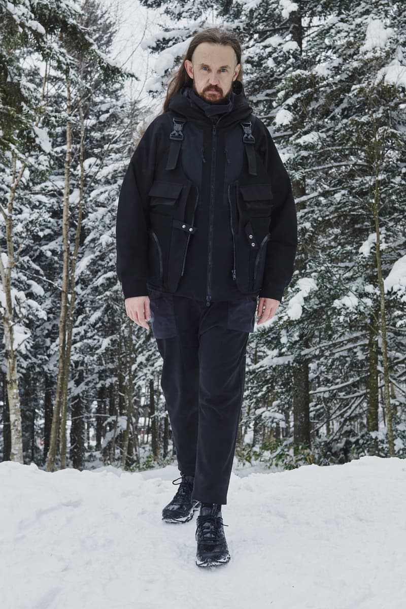 ホワイトマウンテニアリング2021年秋冬コレクション WHITE MOUNTAINEERING Fall Winter 2021 Collection lookbook collaboration Mizuno GORE-TEX Millet UGG Saucony Danner Gramicci Briefing