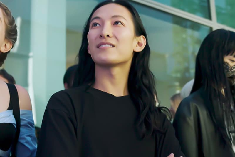 渦中のアレキサンダー・ワンがセクハラ疑惑を完全否定 Alexander Wang Denies Sexual Assault Allegations Info