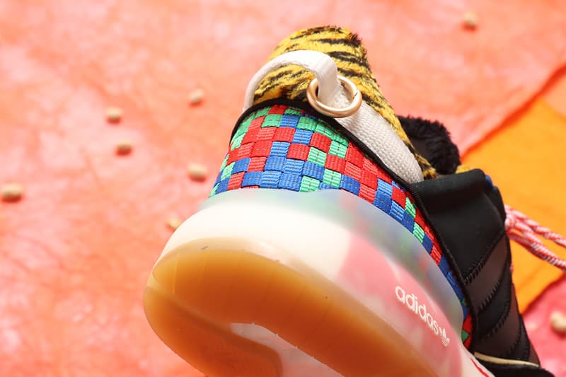 atmos アトモス× adidas Originals アディダス オリジナルスから“節分”に着想を得たコラボスニーカーが発売