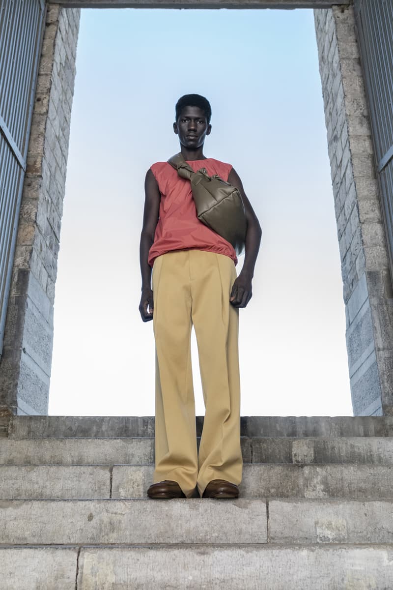 ドリスヴァンノッテン2021年秋冬コレクション Dries Van Noten Fall Winter 2021 Collection Lookbook menswear paris fashion week show runway info