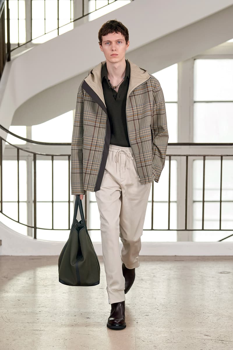 エルメス2021年秋冬コレクション Hermès Fall Winter 2021 Mens Collection Runway Show Véronique Nichanian lookbook info