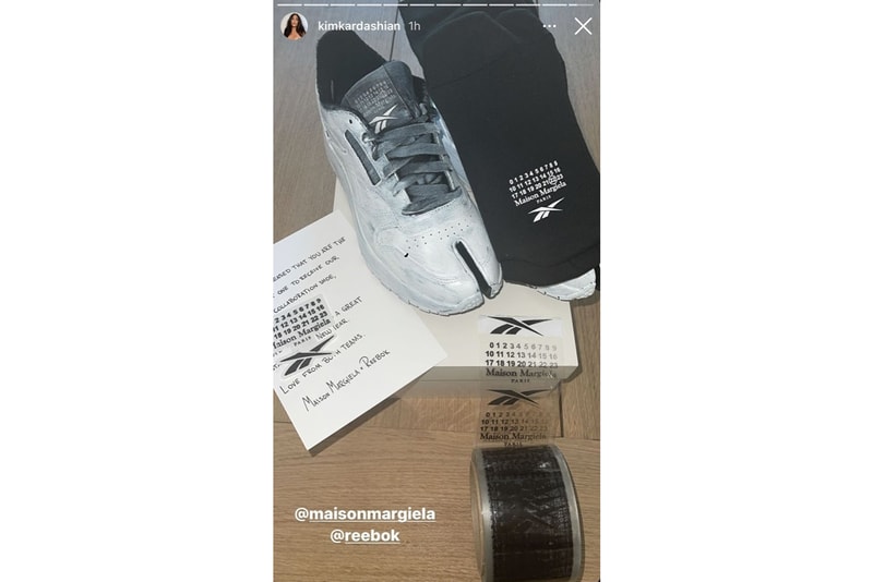 キム・カーダシアンがメゾン マルジェラxリーボックの新作フットウェアとおぼしき1足を披露 kim kardashian margiela reebok classic leather first look official release date info photos price store list buying guide