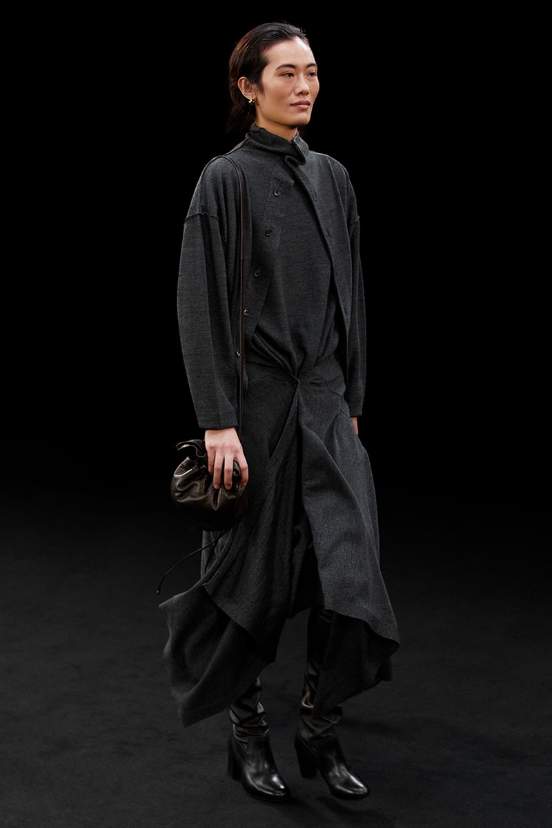 ルメール2021年秋冬コレクション LEMAIRE fall winter 2021 collection lookbook Christophe Lemaire Sarah Linh Tran info
