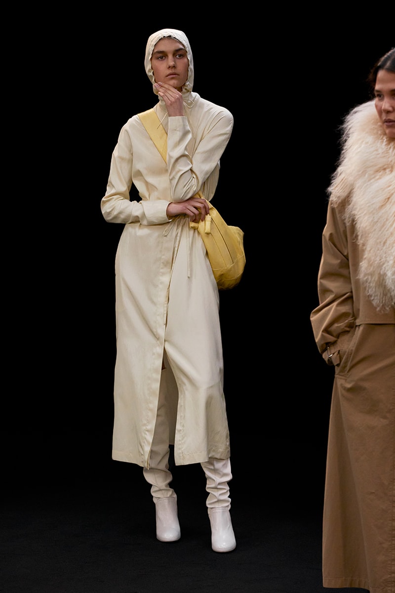 ルメール2021年秋冬コレクション LEMAIRE fall winter 2021 collection lookbook Christophe Lemaire Sarah Linh Tran info