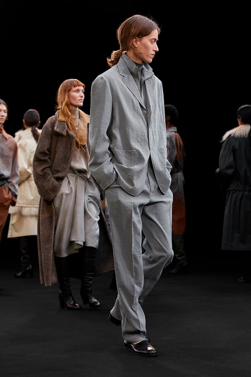 ルメール2021年秋冬コレクション LEMAIRE fall winter 2021 collection lookbook Christophe Lemaire Sarah Linh Tran info