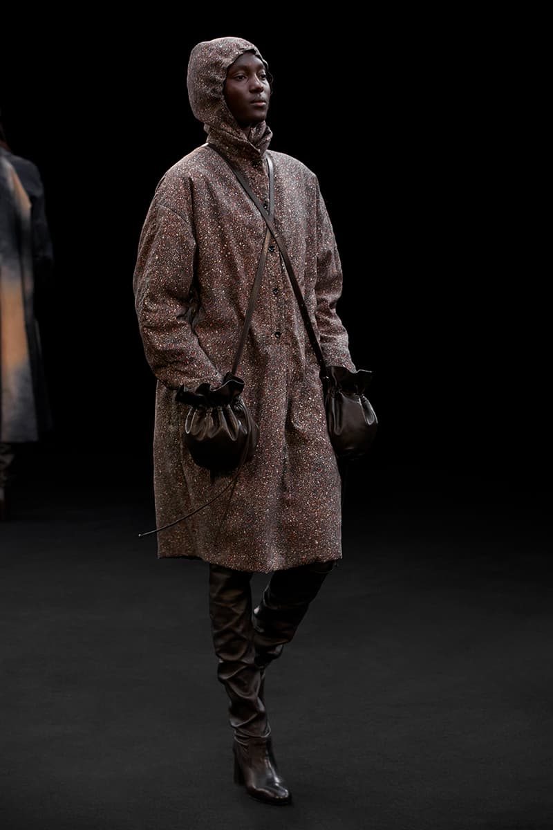 ルメール2021年秋冬コレクション LEMAIRE fall winter 2021 collection lookbook Christophe Lemaire Sarah Linh Tran info