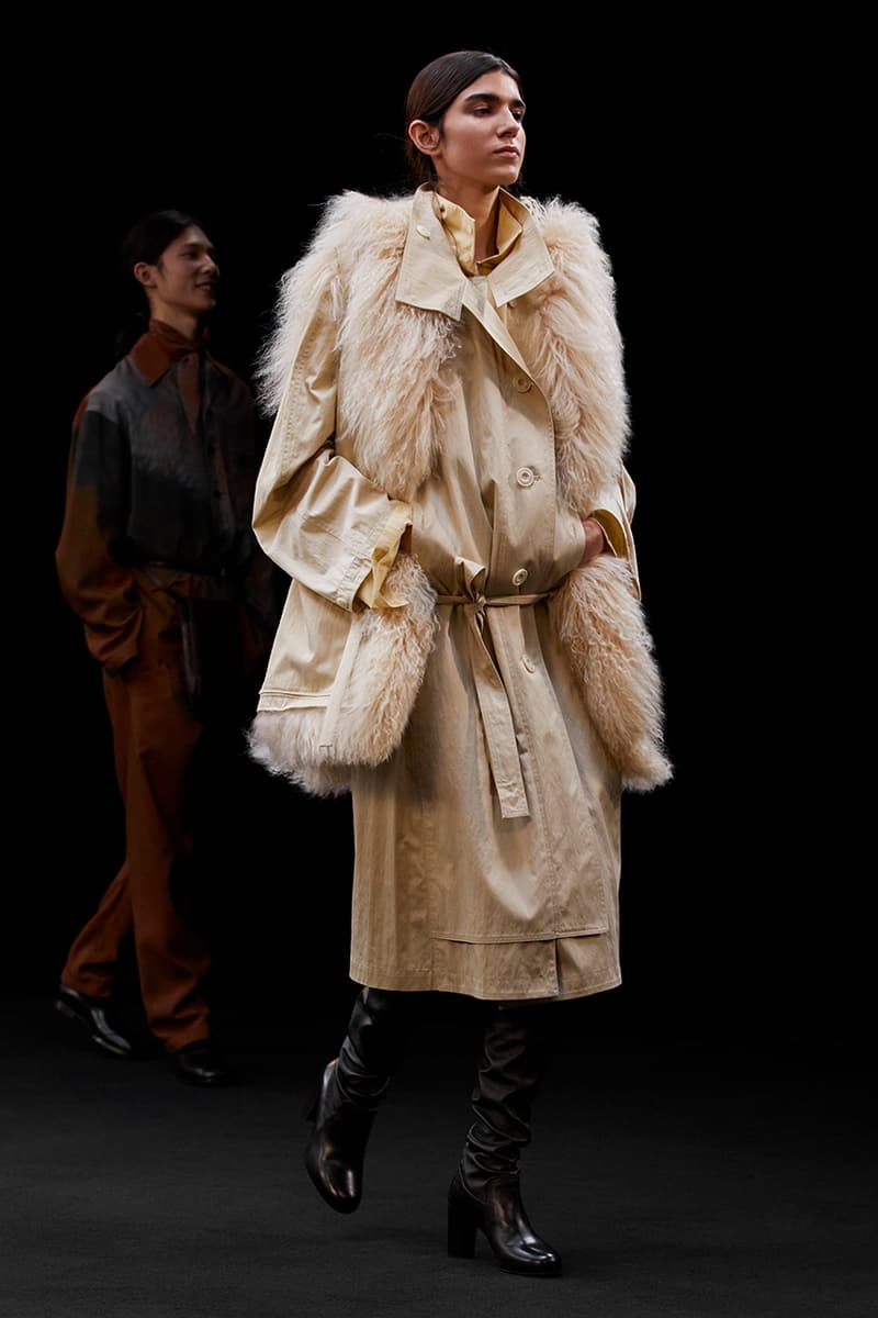 ルメール2021年秋冬コレクション LEMAIRE fall winter 2021 collection lookbook Christophe Lemaire Sarah Linh Tran info