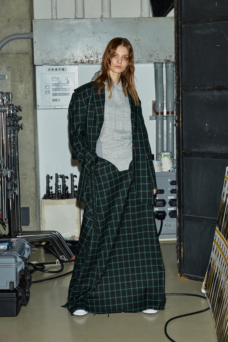 メゾンミハラヤスヒロ2021年秋冬コレクション Maison MIHARA YASUHIRO fall winter 2021 collection paris fashion week lookbook info