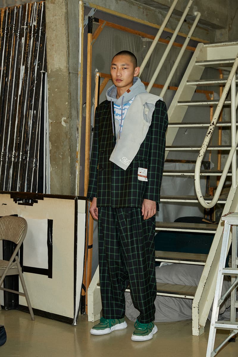 メゾンミハラヤスヒロ2021年秋冬コレクション Maison MIHARA YASUHIRO fall winter 2021 collection paris fashion week lookbook info