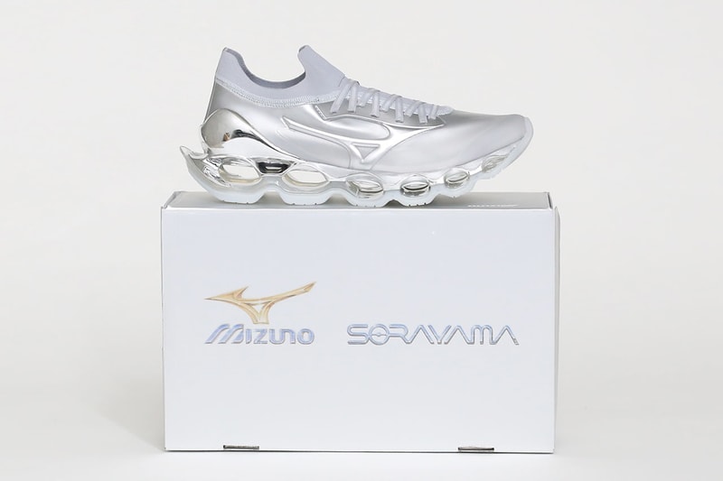 ミズノ 空山基の手がけた Mizuno の新モデル WAVE PROPHECY SORAYAMA が登場 
