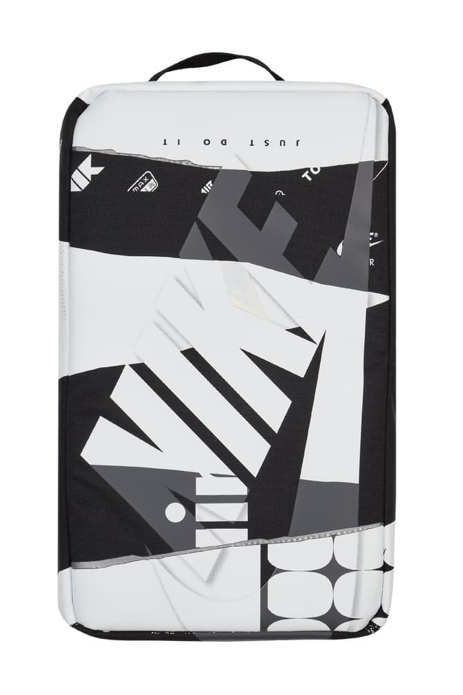 ナイキからインパクト大なシューボックス型バッグが登場 Hypebeast Jp ナイキからインパクト大なシューボックス型バッグが登場 Hypebeast Jp