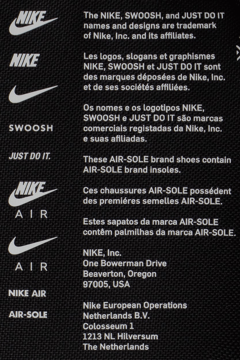 ナイキがエア マックス シリーズのグラフィックをコラージュしたシューボックス型バッグをリリース Nike Sportswear's Latest Shoe Box Bag Features A Collage of Air Motifs