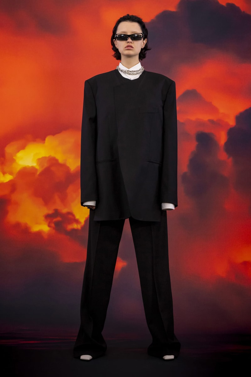 ヴェトモン2021年秋冬コレクション Vetements Fall Winter 2021 Collection Lookbook paris fashion week menswear womenswear info