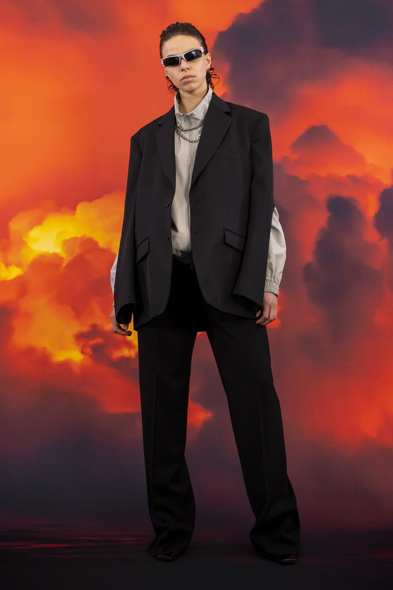 ヴェトモン2021年秋冬コレクション Vetements Fall Winter 2021 Collection Lookbook paris fashion week menswear womenswear info