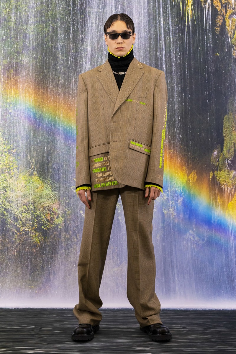 ヴェトモン2021年秋冬コレクション Vetements Fall Winter 2021 Collection Lookbook paris fashion week menswear womenswear info
