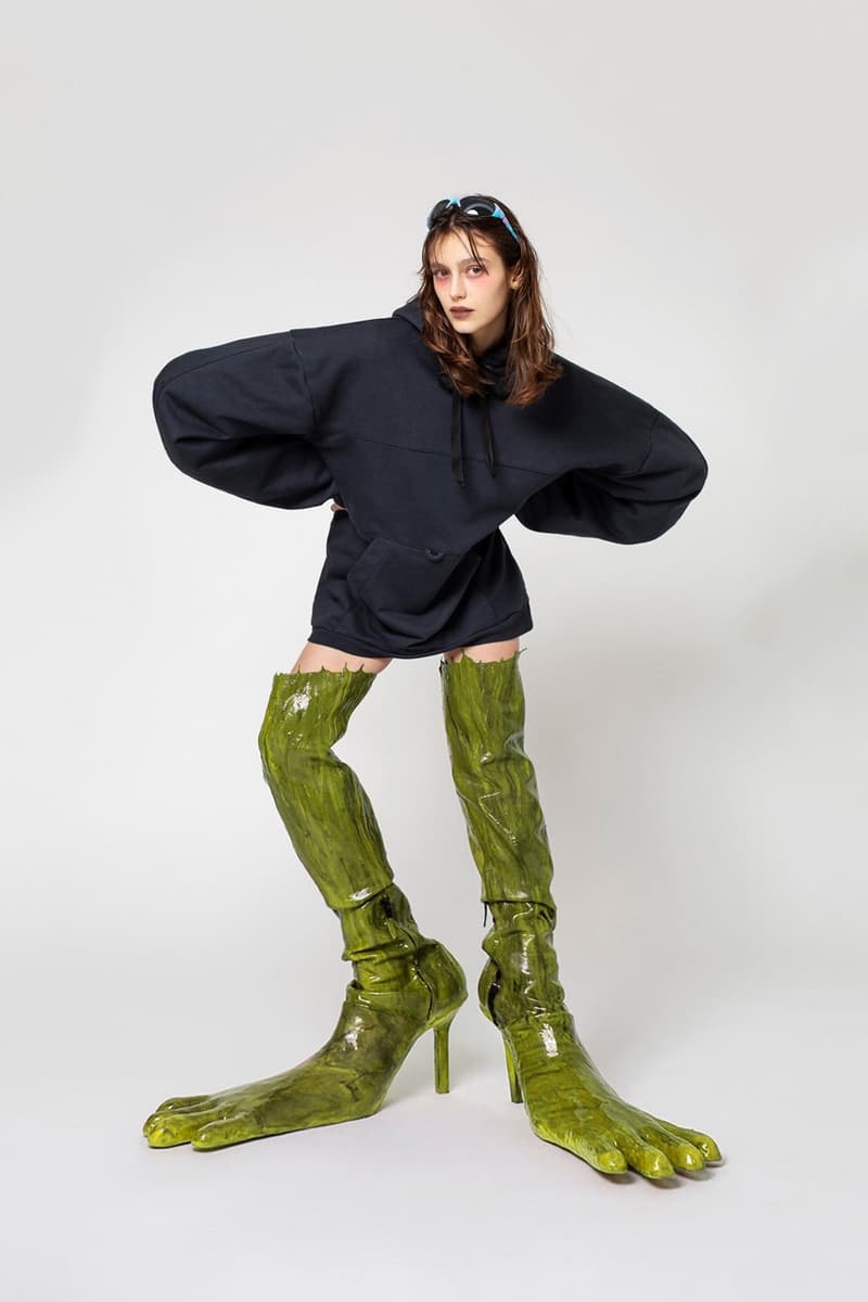 AVAVAVがサステイナブル素材を使用した最新コレクションを発売 Ex-Pyer Moss Designer Beate Karlsson Collection Boots Four Toe Monster Heels Deadstock Materials Sustainability Florence Brand Emerging Label Linda Friberg