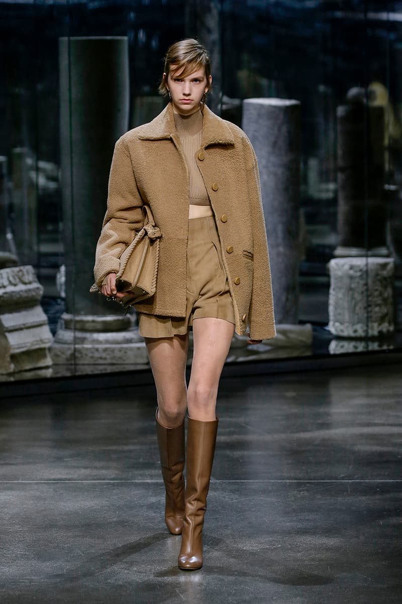 フェンディ2021年秋冬ウィメンズコレクション FENDI 2021 fall winter women ready to wear collection info