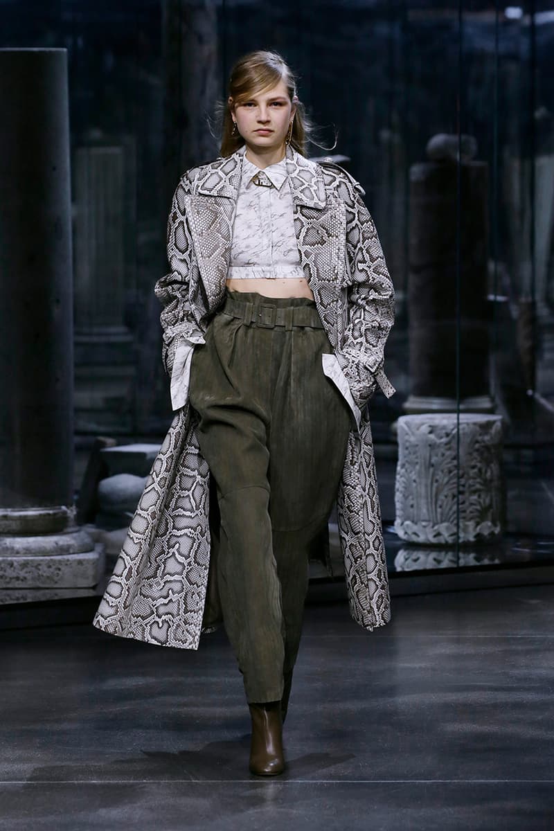 フェンディ2021年秋冬ウィメンズコレクション FENDI 2021 fall winter women ready to wear collection info