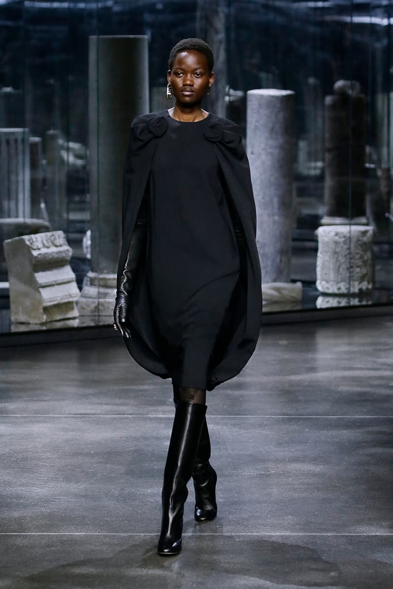 フェンディ2021年秋冬ウィメンズコレクション FENDI 2021 fall winter women ready to wear collection info