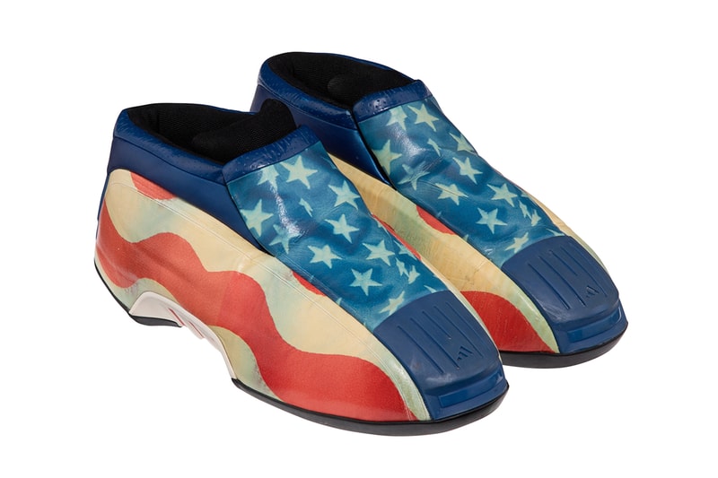 アディダス コービー2 レブロン・ジェームズ着用の adidas Kobe 2 がオークションサイトに出品中 lebron james adidas kobe 2 kobe bryant shoes patriotic usa flag heritage auction info bid svsm carmelo anthony oak hill academy 2002 mamba stars stripes