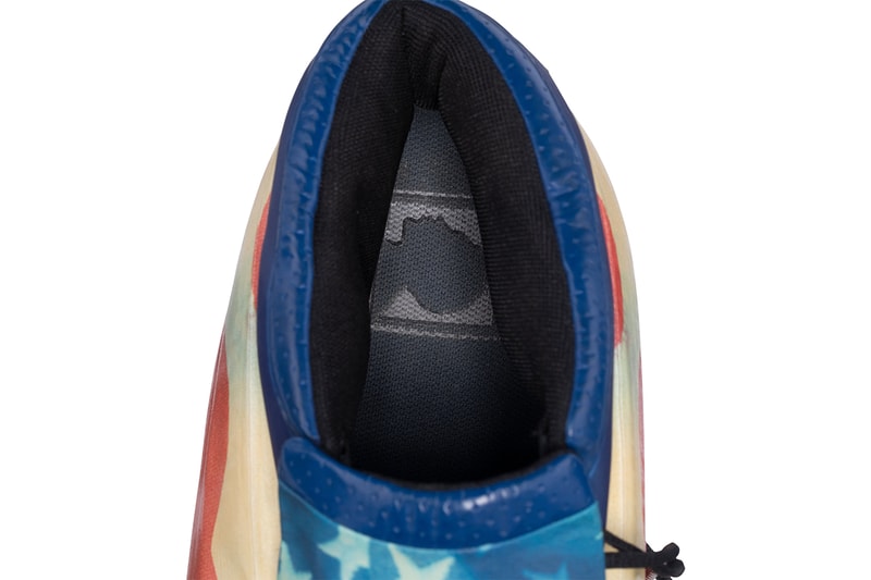 アディダス コービー2 レブロン・ジェームズ着用の adidas Kobe 2 がオークションサイトに出品中 lebron james adidas kobe 2 kobe bryant shoes patriotic usa flag heritage auction info bid svsm carmelo anthony oak hill academy 2002 mamba stars stripes