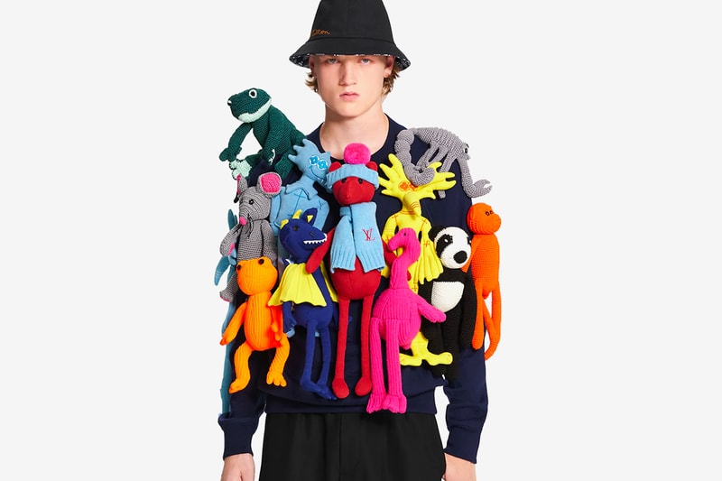 ルイ・ヴィトンから14体のパペットが添えられた奇抜すぎるニットが登場 Louis Vuitton Controversial "PUPPETS ALL-OVER" Crewneck Could be Yours for $8,000 USD