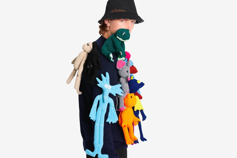 ルイ・ヴィトンから14体のパペットが添えられた奇抜すぎるニットが登場 Louis Vuitton Controversial "PUPPETS ALL-OVER" Crewneck Could be Yours for $8,000 USD