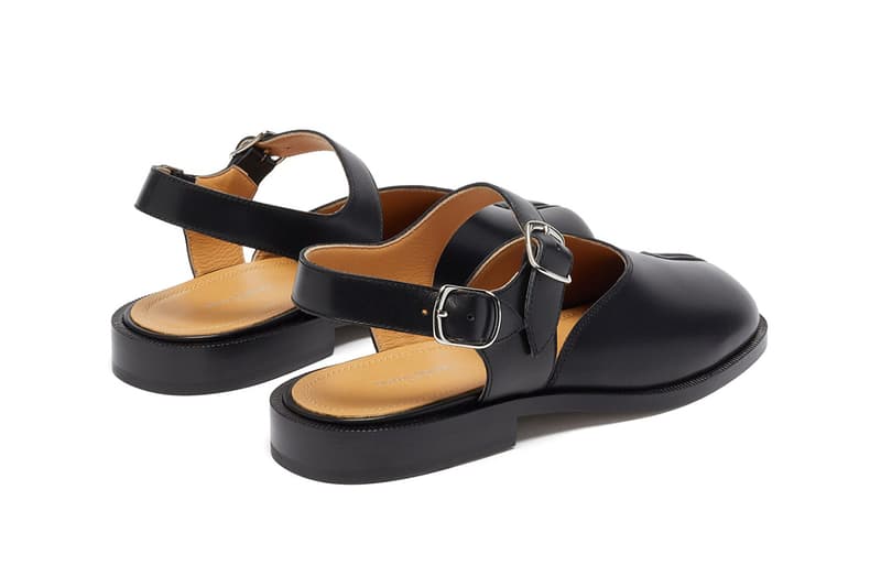 メゾンマルジェラからタビブーツの要素を取り入れたストラップシューズが誕生 maison margiela footwear tabi mens sandal MatchesFashion release info