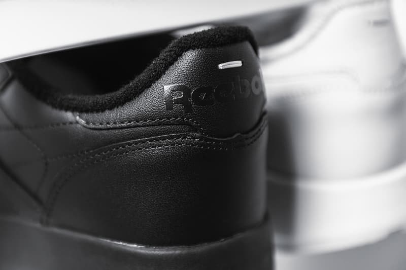 マルジェラ x リーボックによるクラシックレザータビの白と黒が発売 Maison Margiela Reebok Classic Leather Tabi Closer Look Release Info H04865 White Black Buy Price