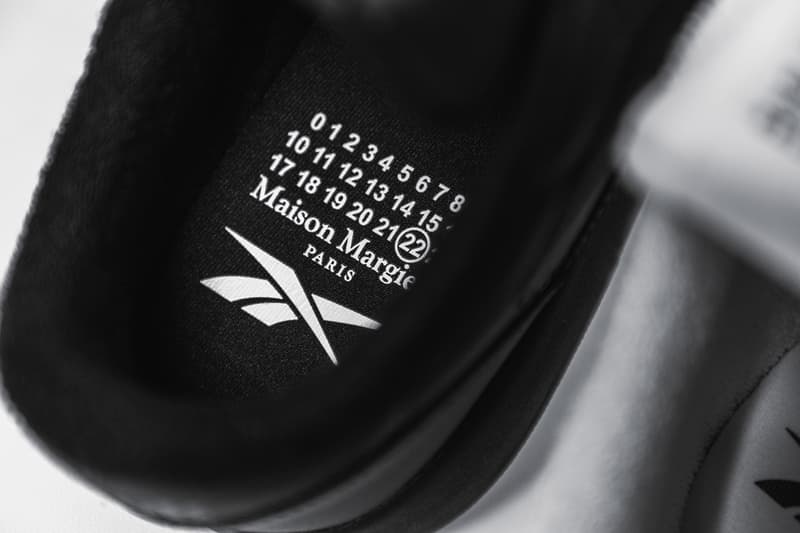 マルジェラ x リーボックによるクラシックレザータビの白と黒が発売 Maison Margiela Reebok Classic Leather Tabi Closer Look Release Info H04865 White Black Buy Price