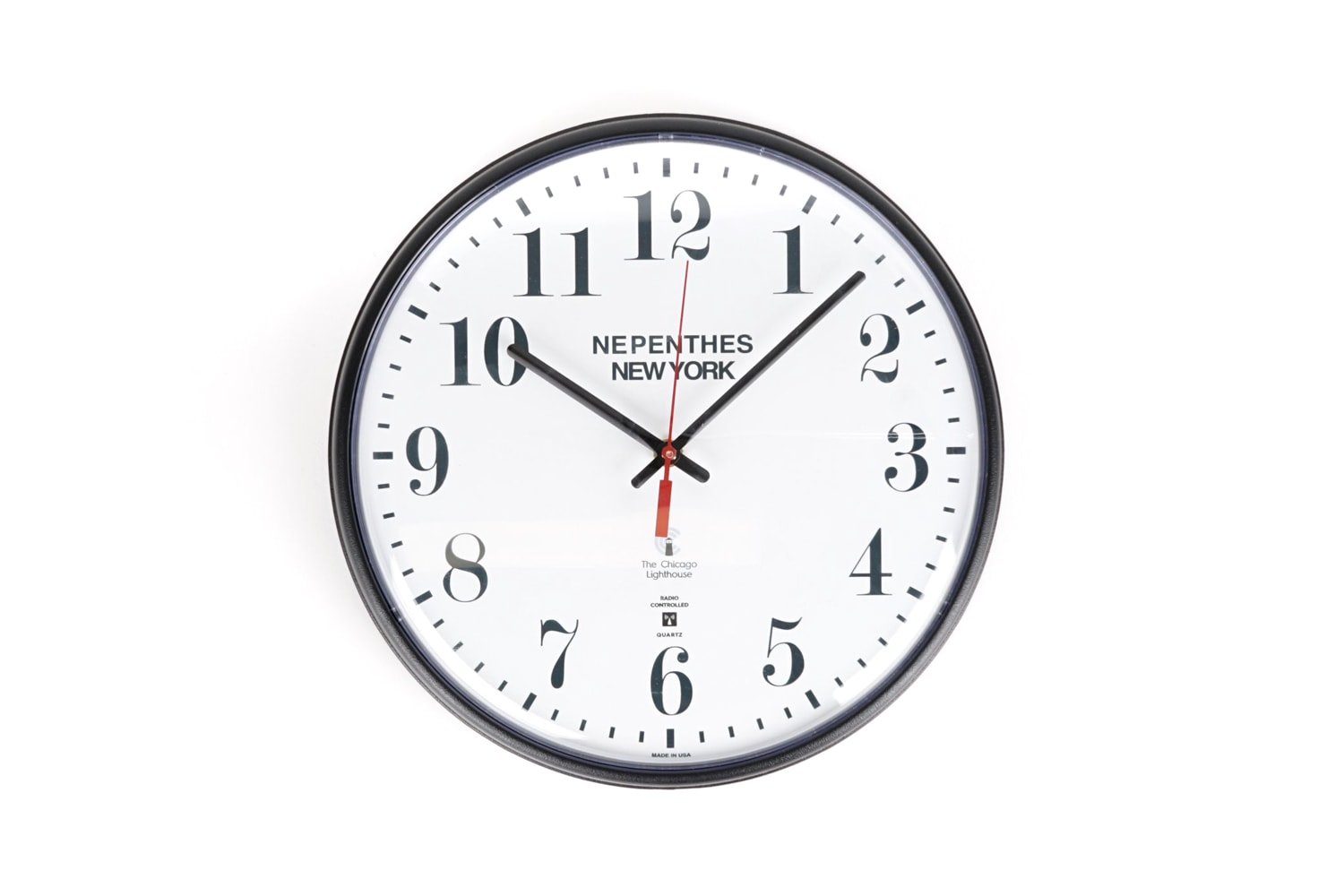 ネペンテスがどんな部屋にも溶け込むミニマルなデザインの壁掛け時計をリリース Nepenthes new york wall clock the chicago lighthouse Release info